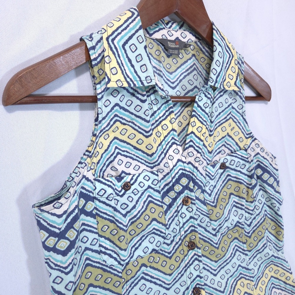 Royal Robbins Chevron Sleeveless Button Down Shirt Womens S Blue Green Coastal - Picture 3 of 9